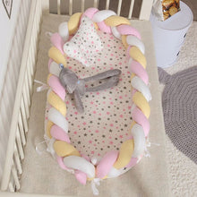 Afbeelding in Gallery-weergave laden, Crib Middle Bed - White Yellow Pink